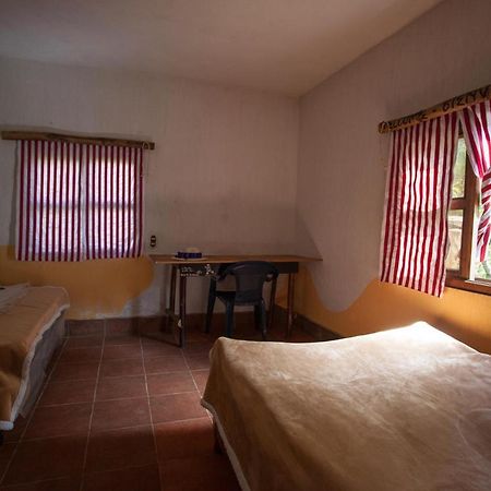 Hostal Checruz, Todos Santos Cuchumatan Уэуэтенанго Экстерьер фото