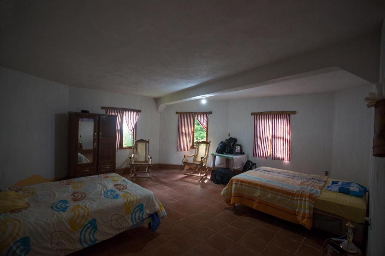 Hostal Checruz, Todos Santos Cuchumatan Уэуэтенанго Экстерьер фото